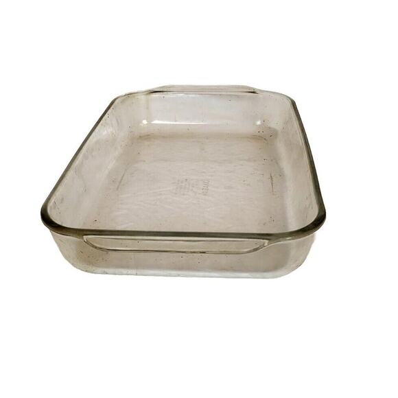 PYREX 233 Casserole Baking Dish 3 Qt Clear Glass Vintage - Picture 1 of 6